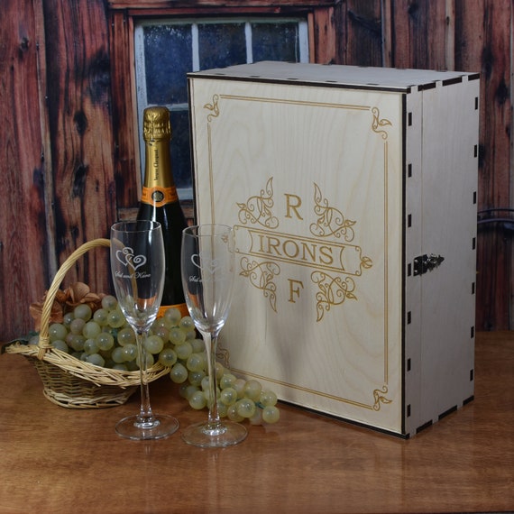 Elegant Personalized Wood Champagne Box Set with 2 Personalized Crystal Flutes