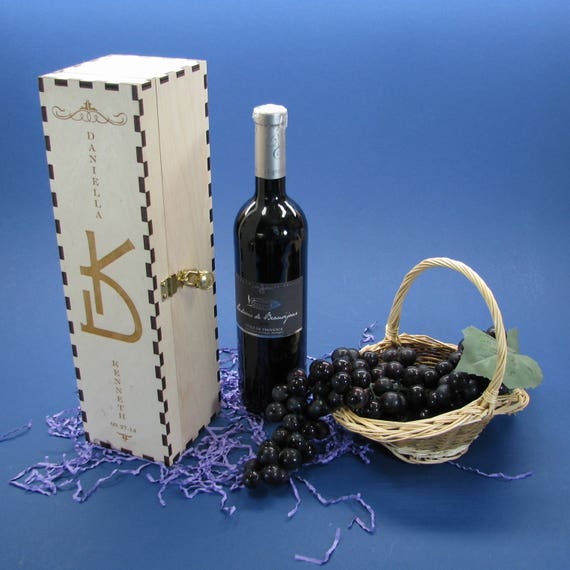 Personalized Wedding Ceremony Wine Gift Box with Lock & Keys