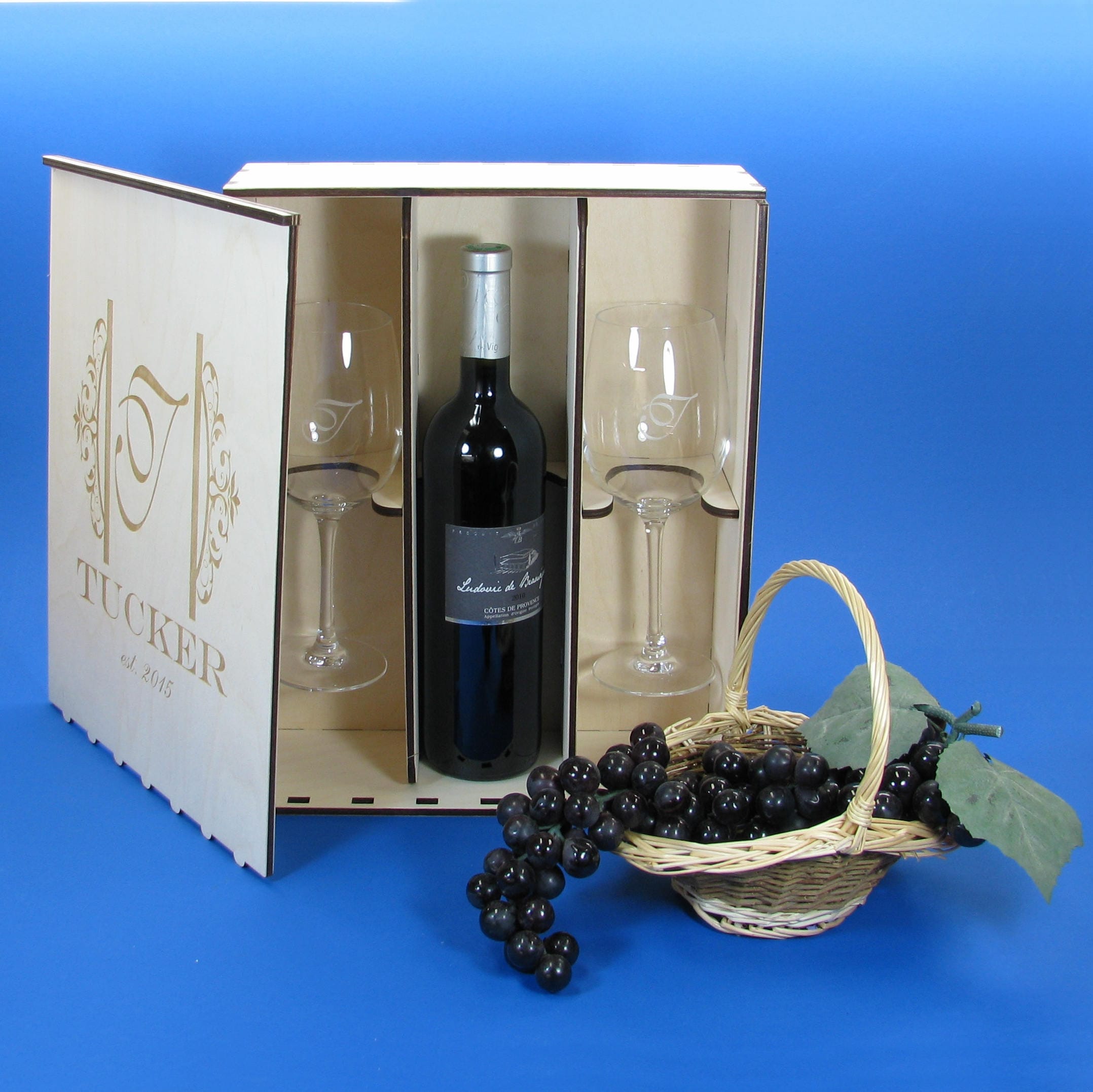 Wood Wine Gift Box Set With 2 Crystal Wine Glasses Etsy Wood Wine Gift Box Set With 2 Crystal Wine Glasses Etsy