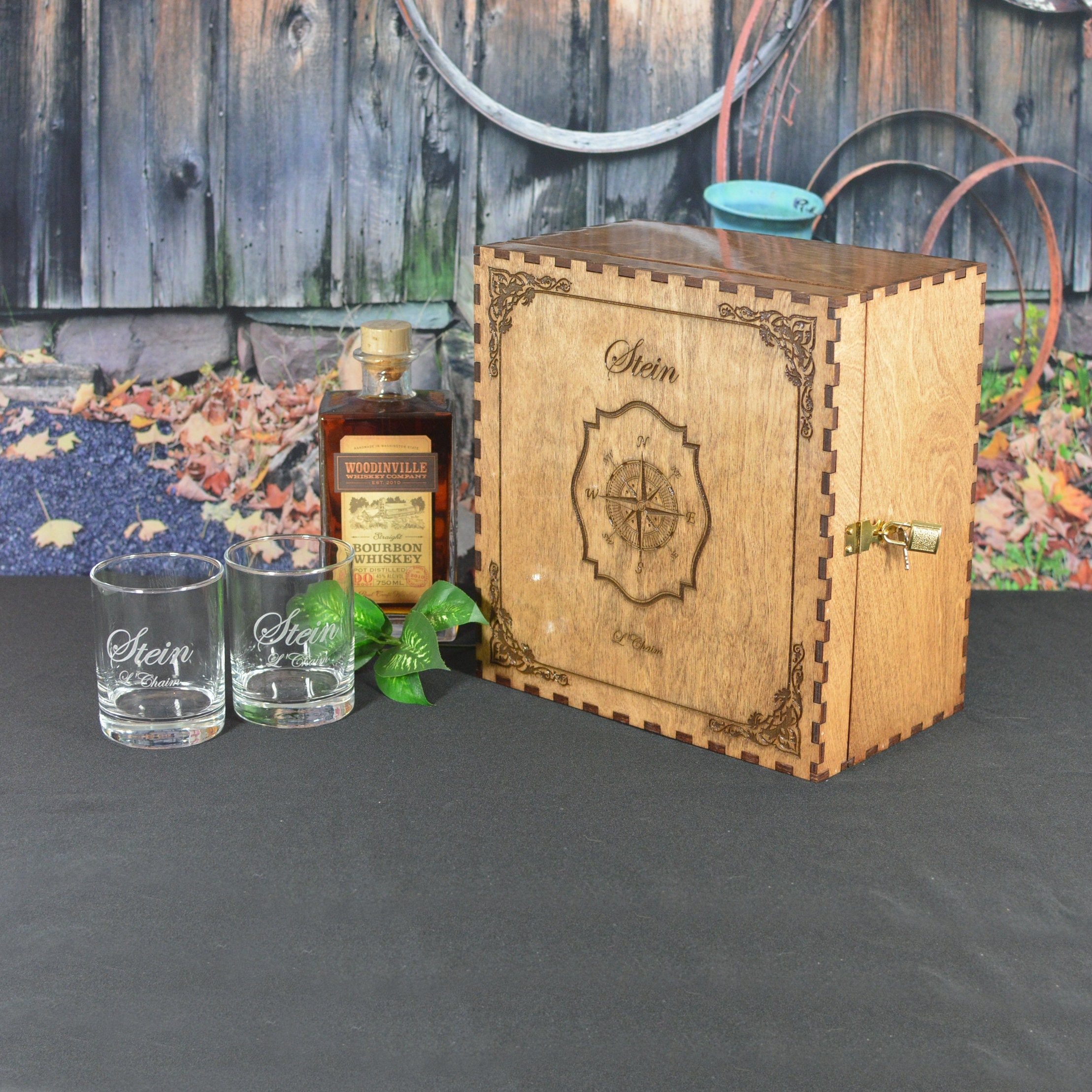 Personalized Spirits Whiskey Liquor Box with 2 Custom Etched Drink