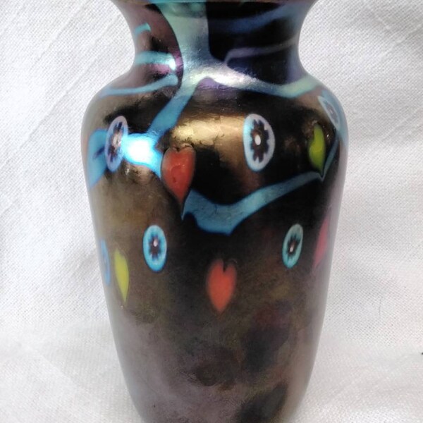 Donald Carlson Studio Hanging Hearts Art Glass 5.25" Vase