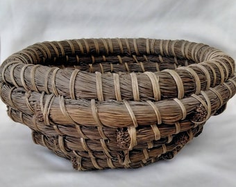 Vintage large coil Pine Needle Basket