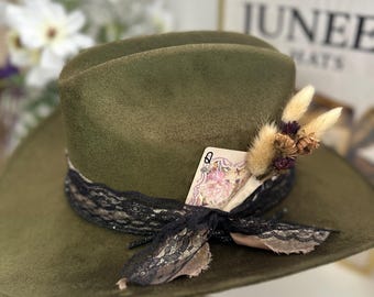Olive Green Suede Cowboy Hat with Champagne Chiffon, Black Lace & Queen Card – Western Bridal Hat, Boho Luxe Custom Hat