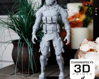 Figura de personaje de juego estilizada / Figura coleccionable inspirada en el juego