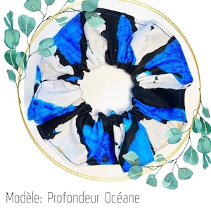 Wax scrunchie Profondeur Océane – Graphic wax scrunchie – Colorful hair accessory – Handmade cotton scrunchie – Original women&#39;s gift