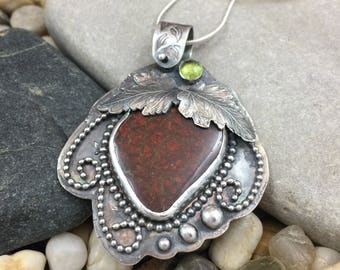 Red Strawberry Ammolite pendant, red dragonskin Ammolite, red ammolite, dragonscale ammolite, nature jewelry, silver leaves pendant,