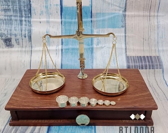 Vintage Brass Balance Scale: Apothecary Decor, Justice Scales Display
