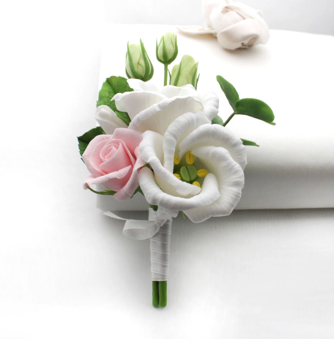Buttonhole With a White Lisianthus and a Rose, Lisianthus Boutonniere