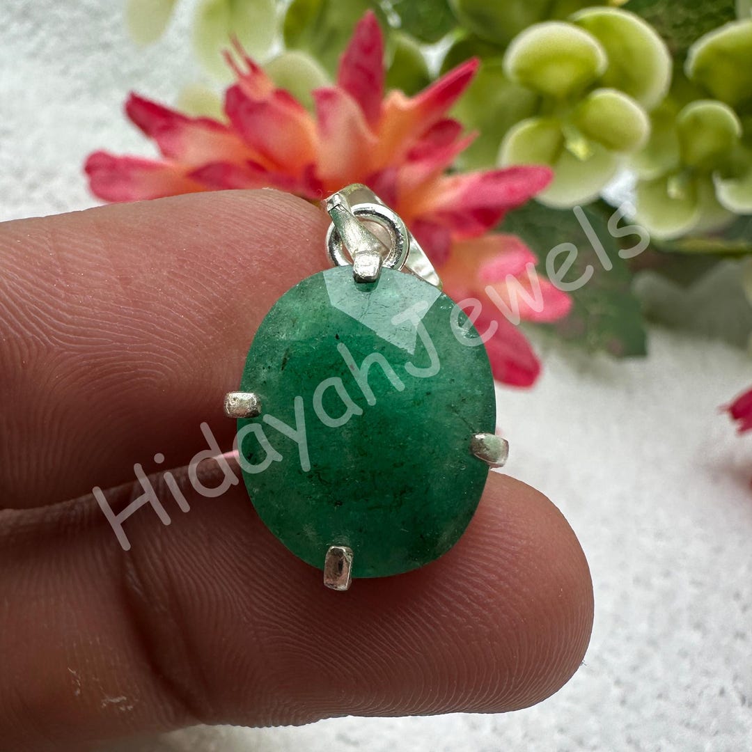 エメラルドカット グリーンストーン SV925 ペンダント レトロ フレンチ 人工エメラルド グリーン ストーン キラキラ 緑