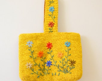 Vintage Wool Knit Floral Handbag