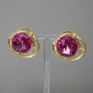 1980s Gemcraft Pink Rhinestone Oversized Clip Earrings image 1