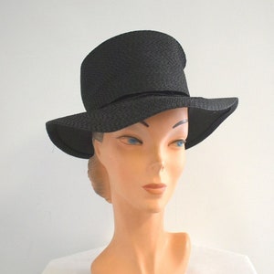 1940s/50s Ferncroft Black Straw Brimmed Hat
