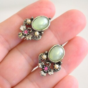 1950s/60s Green Cabochon Screw Back Earrings