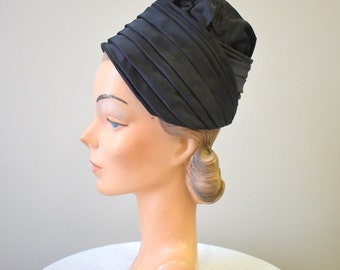 1940s/50s Filbert Orcel Black Satin Turban Hat