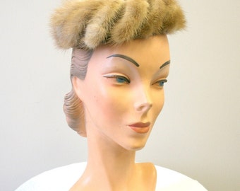 1950s Light Brown Fur Hat with Satin Bow Top
