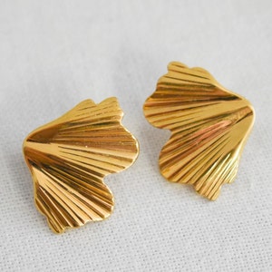 1970s/80s Monet Fan Leaf Pierced Earrings
