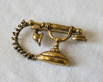 Chunky 3D Phones 10 Antique Gold Telephone Charms Retro Phone Charms