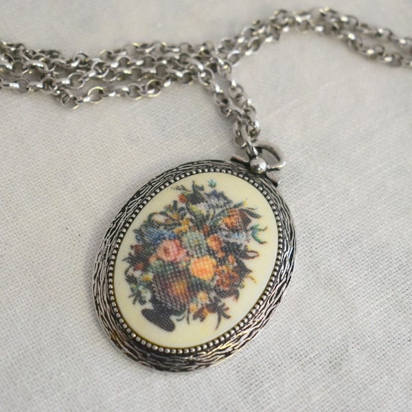 1970s Sarah Coventry Flower Bouquet Needlepoint Pendant and Chain
