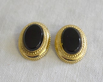 1950s Whiting and Davis Black Glass Oval Clip Earrings