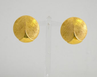 1980s Trifari Gold Circle Clip Earrings