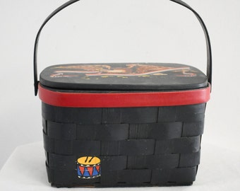 1970s Caro-Nan Bicentennial Eagle Basket Purse