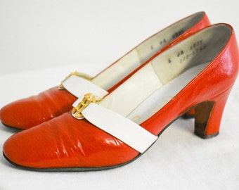 1960s Palizzio Red-Orange and White Patent Heels, Size 6AAAA