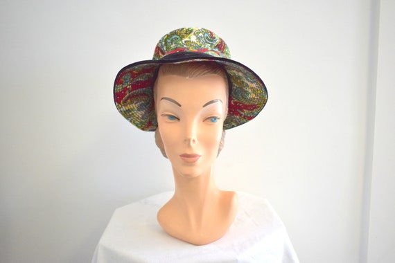 1960s Wool Paisley and Black Velvet Wide Brim Hat - image 2