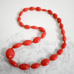Vintage Red Plastic Graduated Bead Necklace image 2