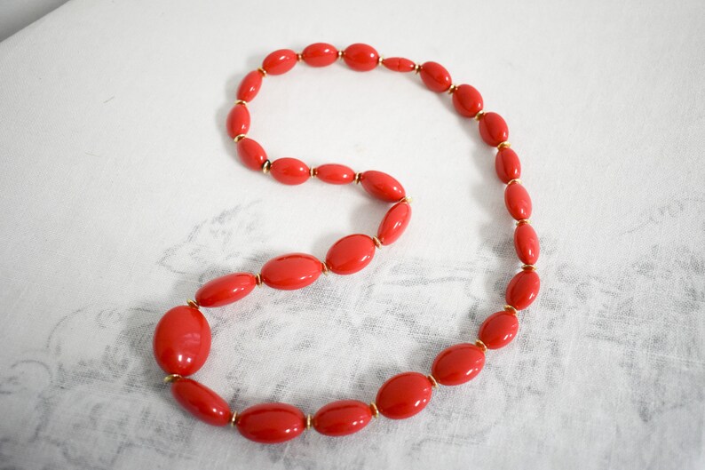 Vintage Red Plastic Graduated Bead Necklace image 2