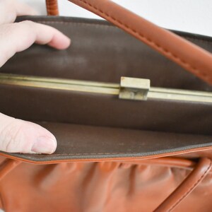 1960s Brown Vinyl Handbag image 5