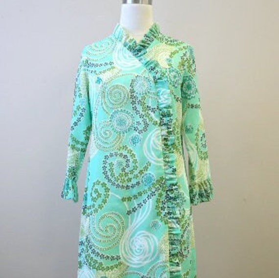 1960s Betty Hartford Green Printed Ruffled Dress - image 1