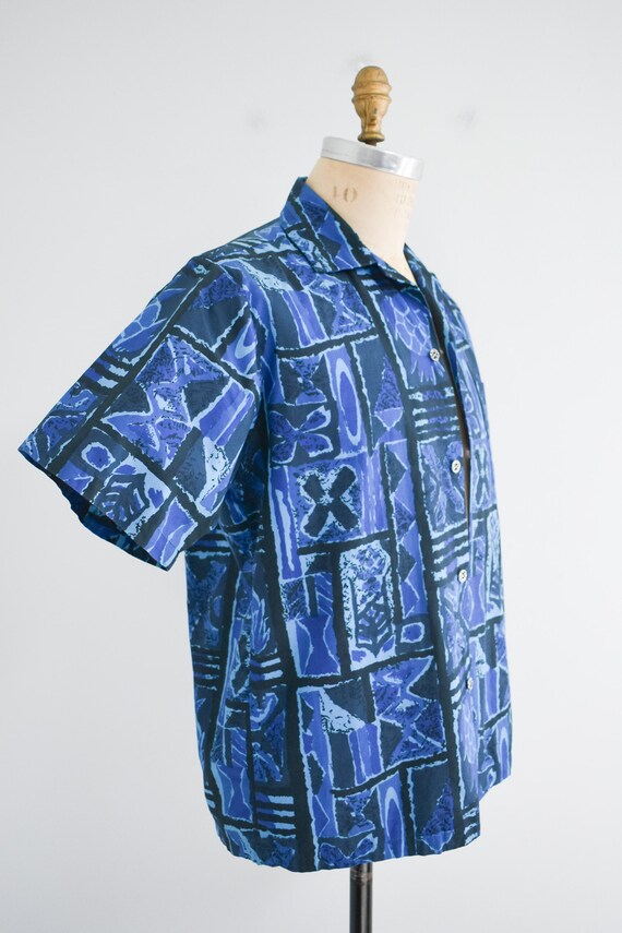 1960s Malia Blue Polynesian Shirt - image 4