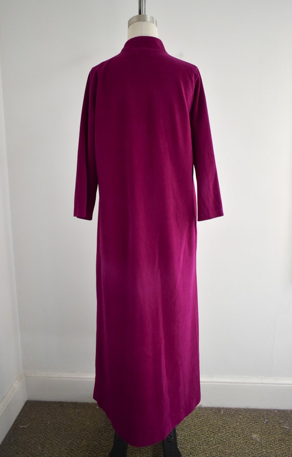 1970s Purple and Pink Velour Robe - image 5