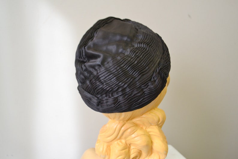 1930s Jean Patou Reproduction Satin Hat image 4