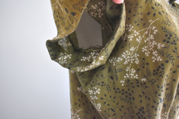 1950s Olive Green Cotton Foliage Print Dress - image 8