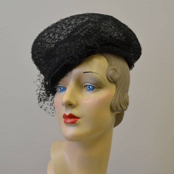 1950s Hattie Carnegie Lace Hat - image 1