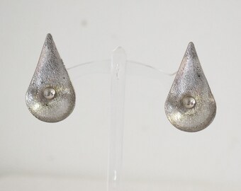 1960s Silver Teardrop Clip Earrings