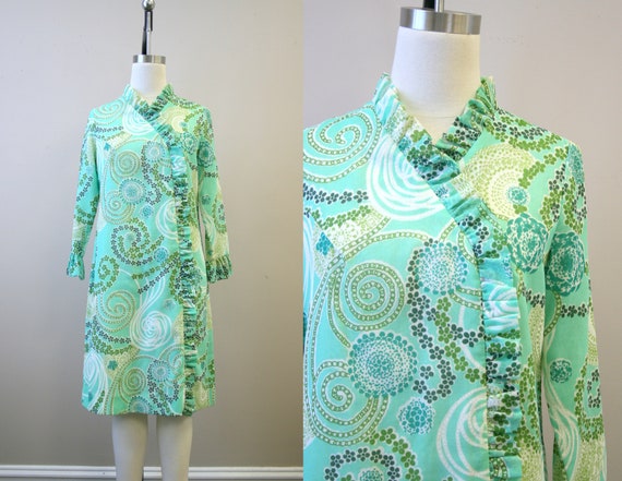 1960s Betty Hartford Green Printed Ruffled Dress - image 2