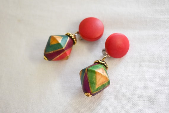 1980s Wooden Dangle Clip Earrings - image 2