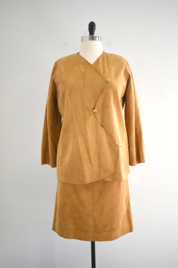 1980s Ultrasuede Jacket and Skirt Set - image 3