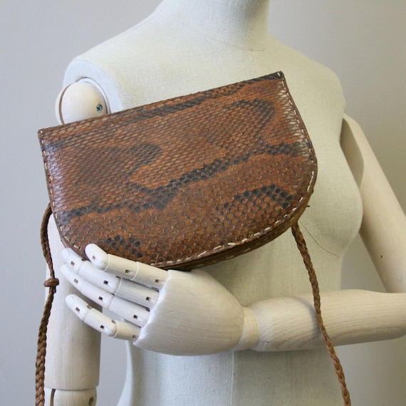 1960s Handmade Snakeskin Purse - image 1