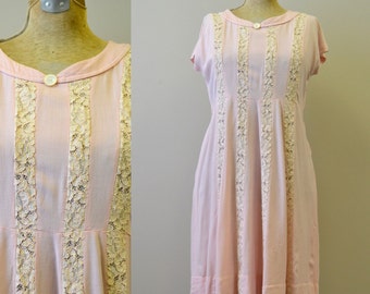 1940s Rose Pink Linen Dress with Lace