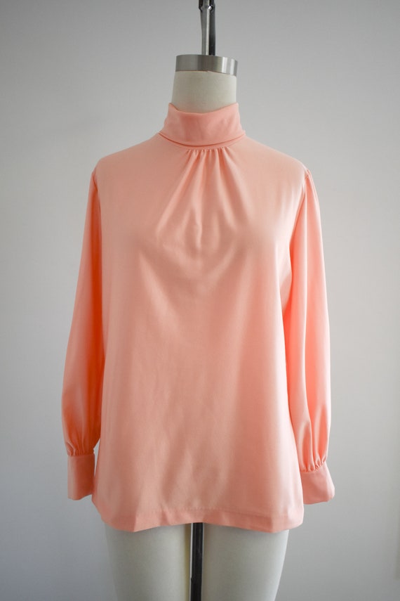 1970s Ship'n Shore Shiny Peach Knit Turtleneck - image 2