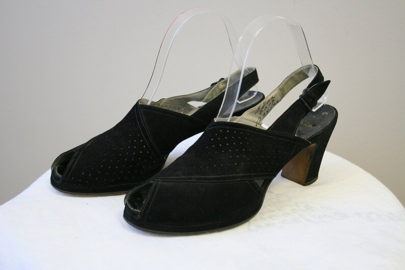 1940s La Valle Black Suede Peep Toe Platform Slingbacks, Size shops 8.5 AA