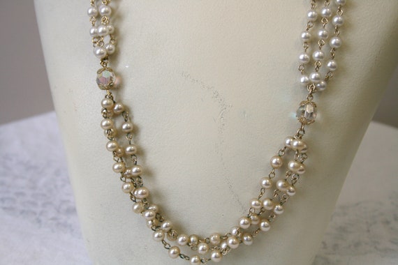 1960s Faux Pearl and Crystal Necklace - image 2