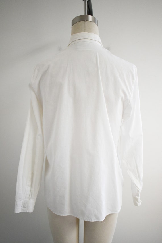 1990s Embroidered White Cotton Blouse - image 6