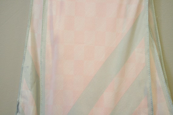 1980s Evan-Picone Pink and Gray Silk Skinny Scarf - image 5