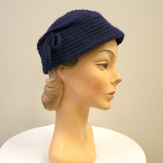 1940s Peck and Peck Purple Wool Hat - image 1