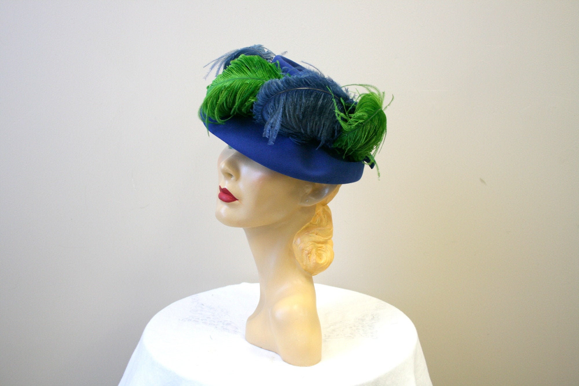 1940s Blue and Green Feather Hat - Etsy
