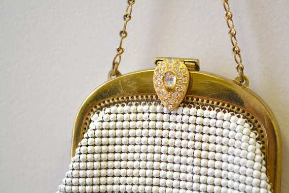 1930s Whiting and Davis White Metal Mesh Purse - image 4